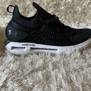 Under Armour® Women’s HOVR™ Phantom RN running shoes